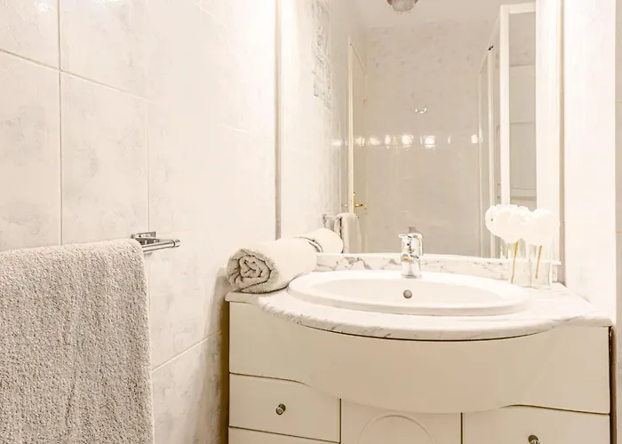 Cap Californie By Interhome * Nizza
